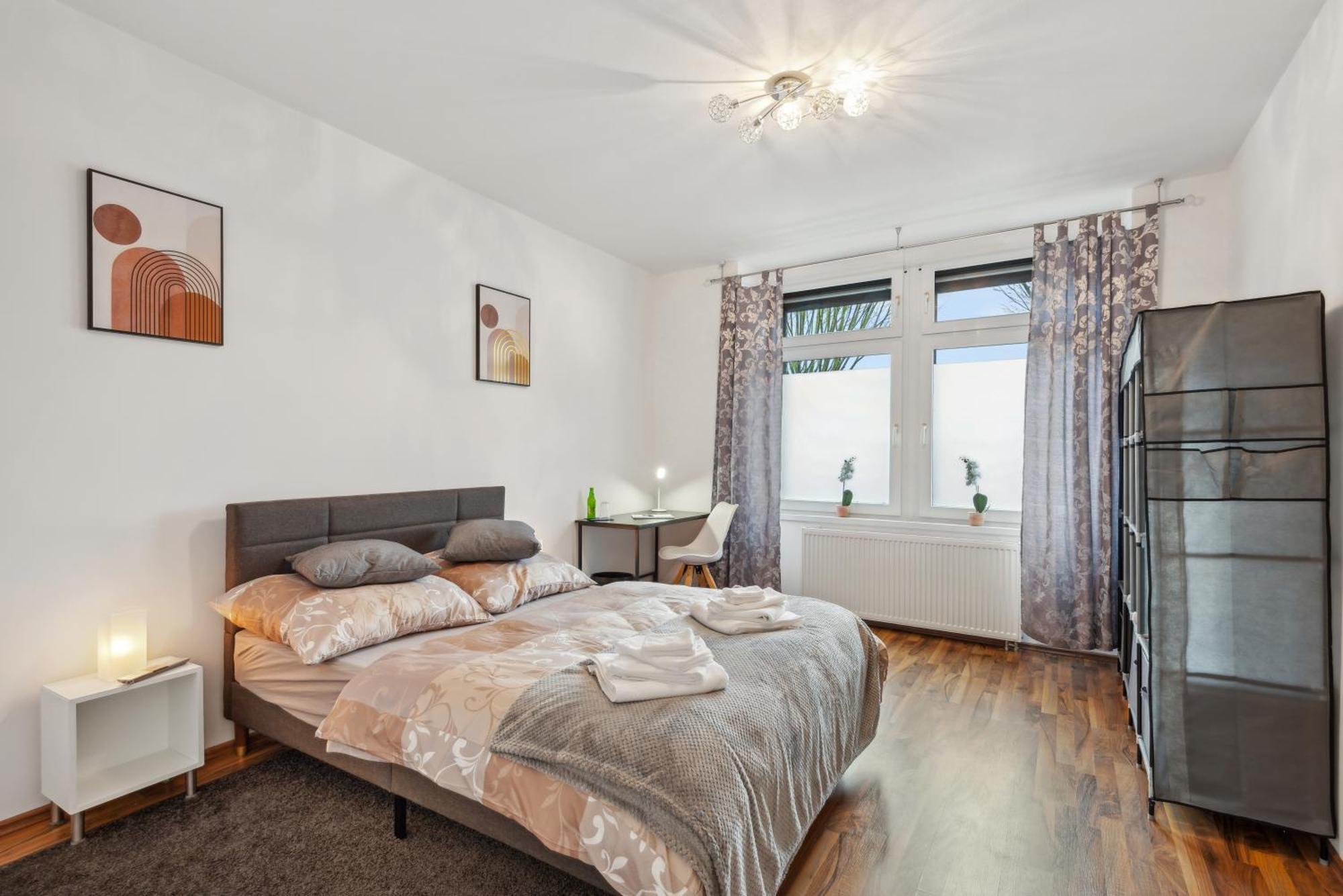 Zentrale Lage ... Ideal Fuer Geschaeftsleute, Monteure, Familien...3 Zimmer, Wlan, Smarttv ميتمان المظهر الخارجي الصورة