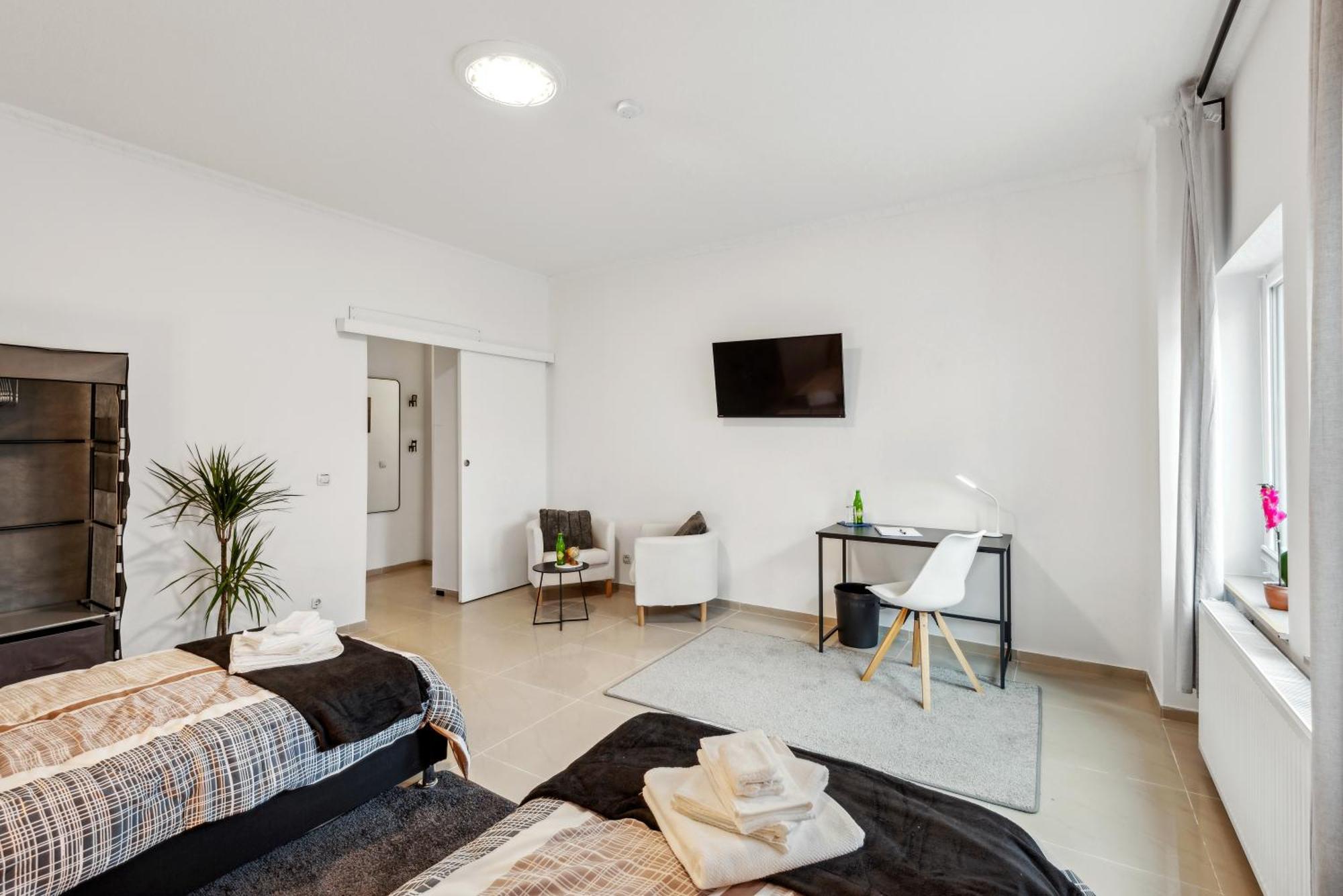 Zentrale Lage ... Ideal Fuer Geschaeftsleute, Monteure, Familien...3 Zimmer, Wlan, Smarttv ميتمان المظهر الخارجي الصورة